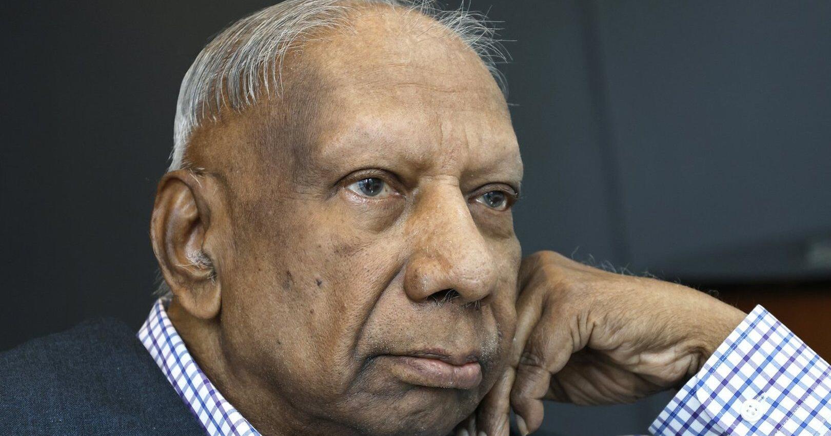 Owner of B . C . ghost town taking another swing at energy exports