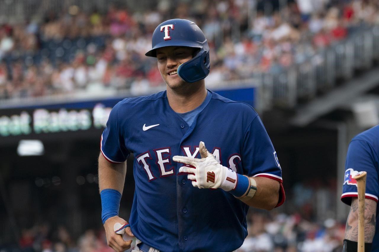 Rangers blank Marlins for 6th straight win, Jung fractures left thumb