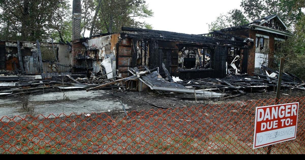 Photos Charred ruins of abandoned Peterborough house fenced off