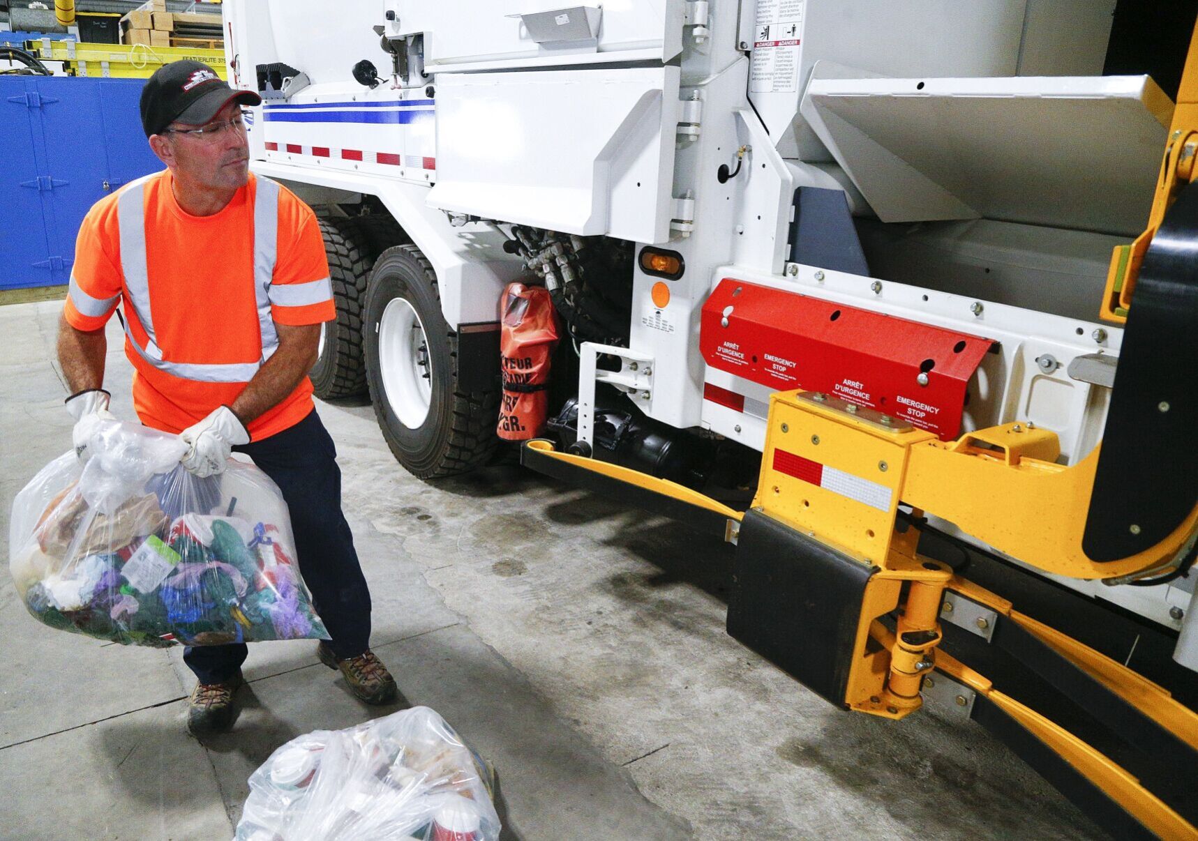 Condo garbage pickup plans to be outlined in new report