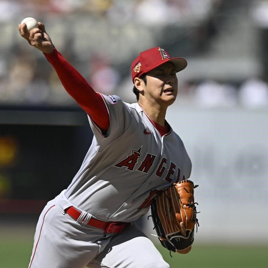 Ohtani leaves game with blister after giving up consecutive homers in  Angels' 8-5 loss to Padres - CBS Los Angeles