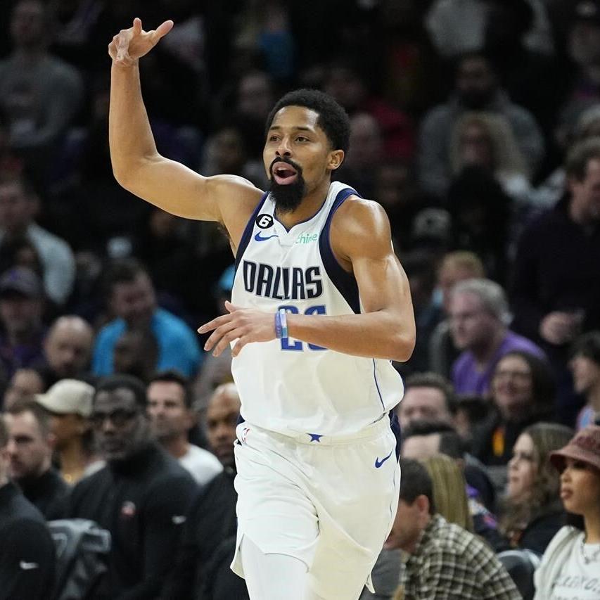 Spencer Dinwiddie Leads Mavs to 99-95 Win Over Suns After Luka Dončić  Leaves Hurt - D210SPORTS