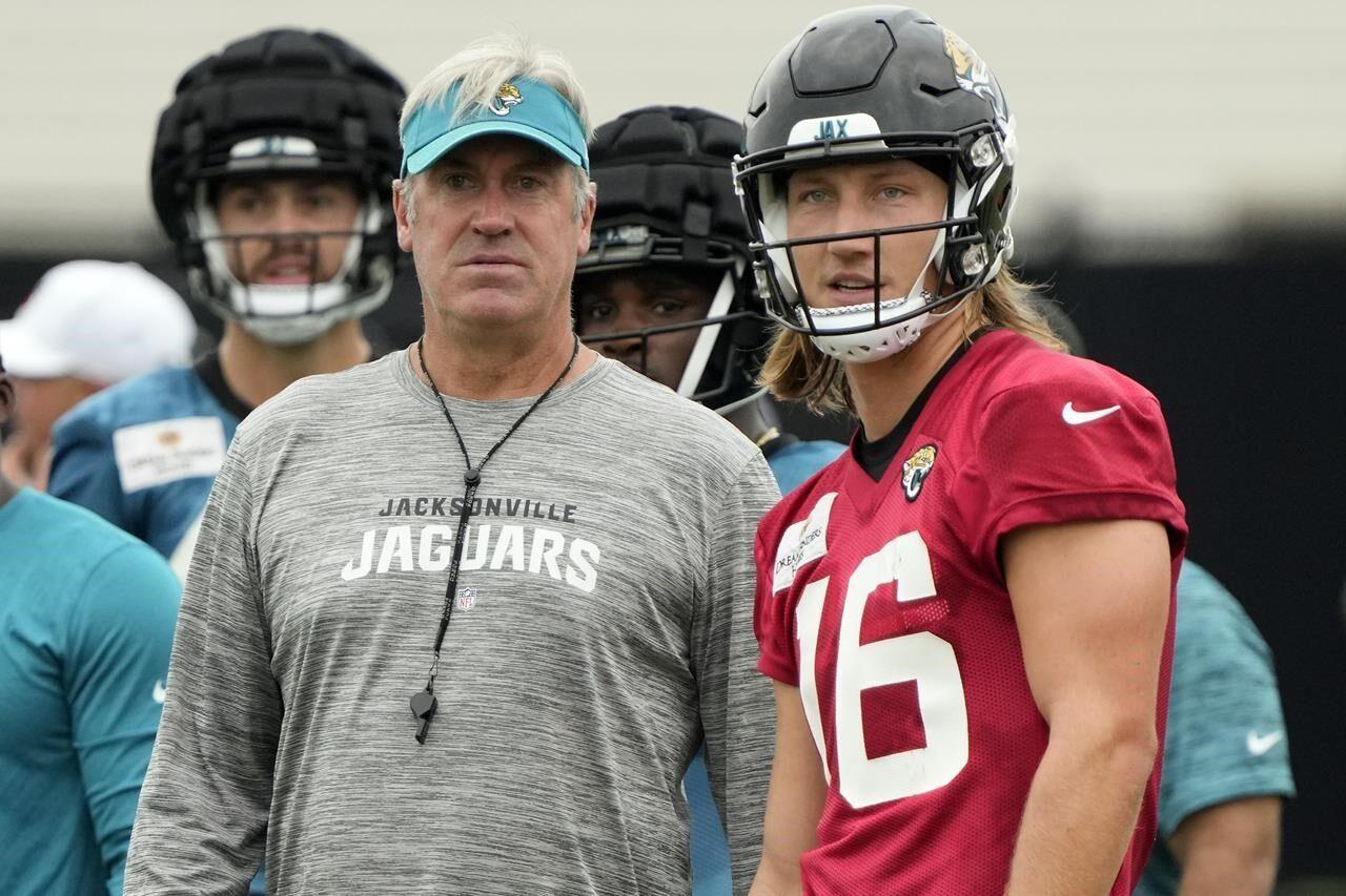 Jaguars' Trevor Lawrence plans to play despite sprained big toe