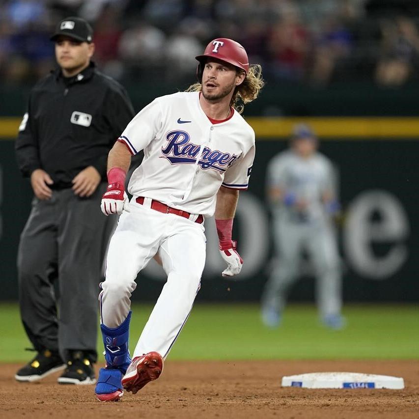 Padres' Snell overpowers Dodgers in 6-1 victory for Friars' first