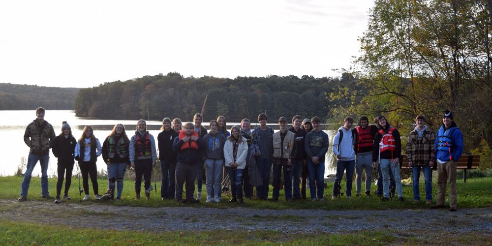 Glendale students learn about canoeing and fishing at Prince Gallitzin