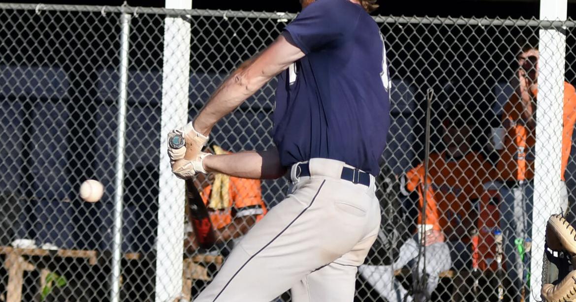 Spike Island sweeps Spring Creek in first round series