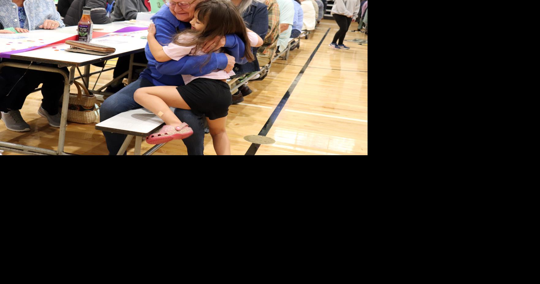 Mo Valley Elem. holds annual 'Grandparents Day Bingo for Books'