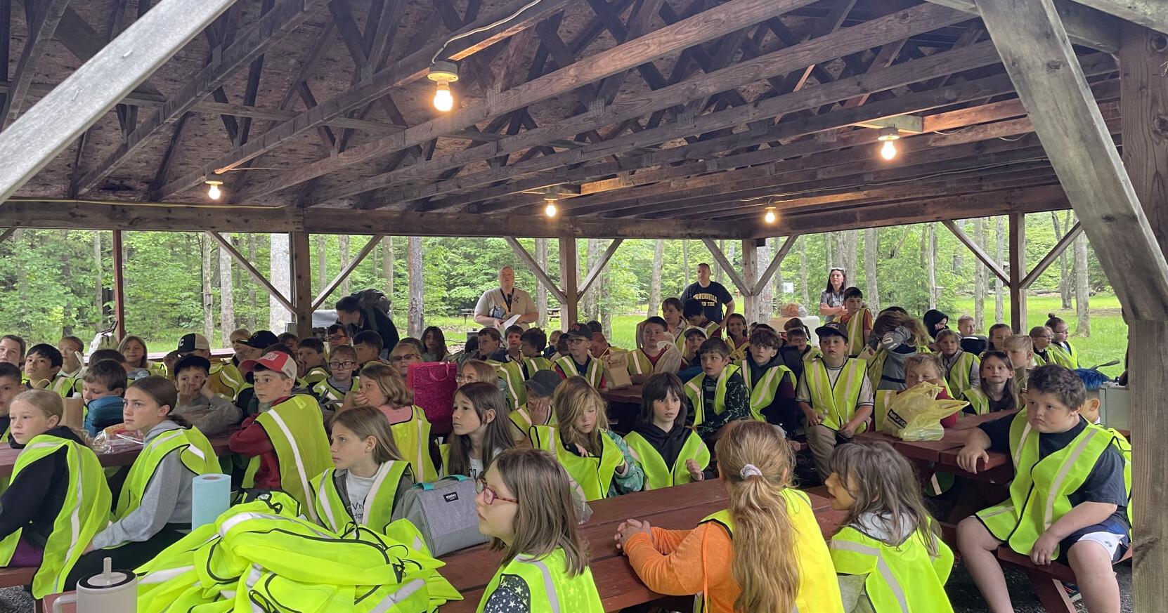 Bilgers Rocks hosts third graders for conservation and environmental day - Vimarsana News