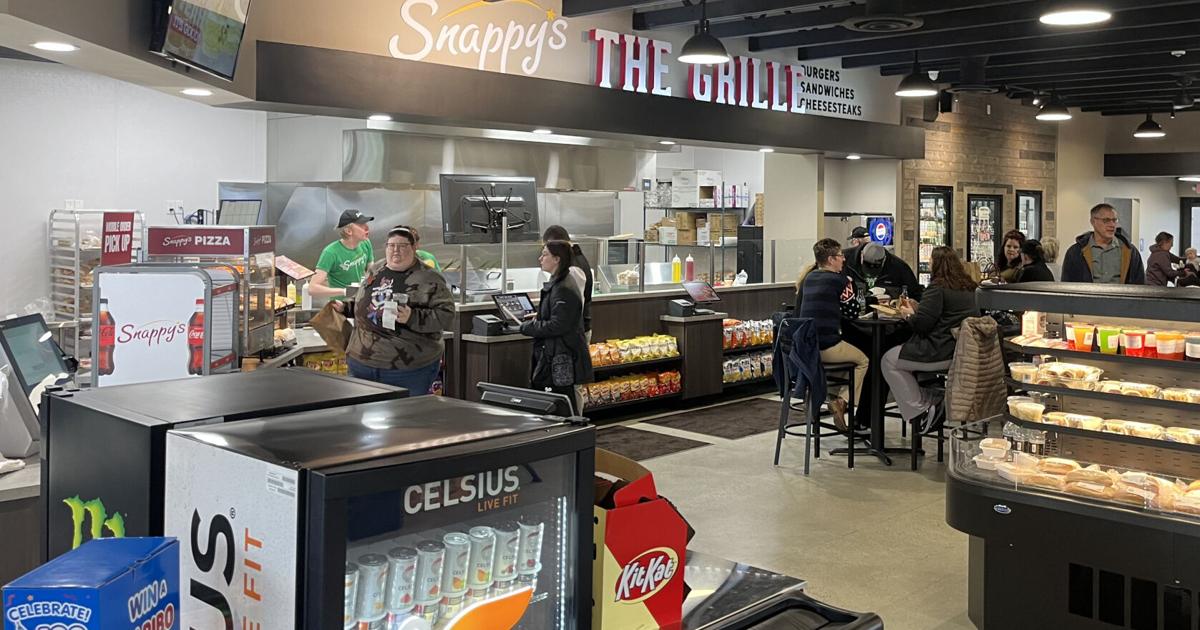 SNAPPY'S OPENS IN CHESTER HILL - inside | Local | theprogressnews.com