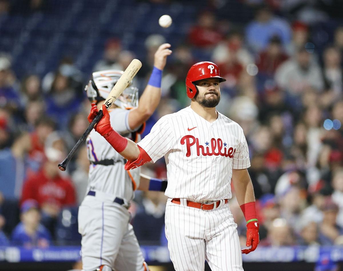 Like 'playing a video game': Phillies seeing the value in new tech that  transmits pitch signals