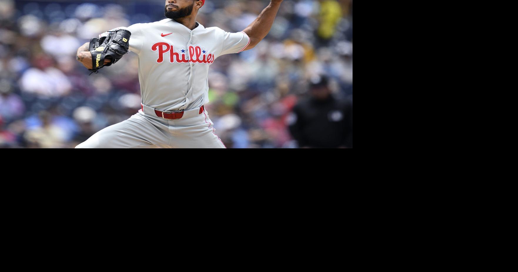 Sánchez makes history in pitching Phillies to sweep of Padres