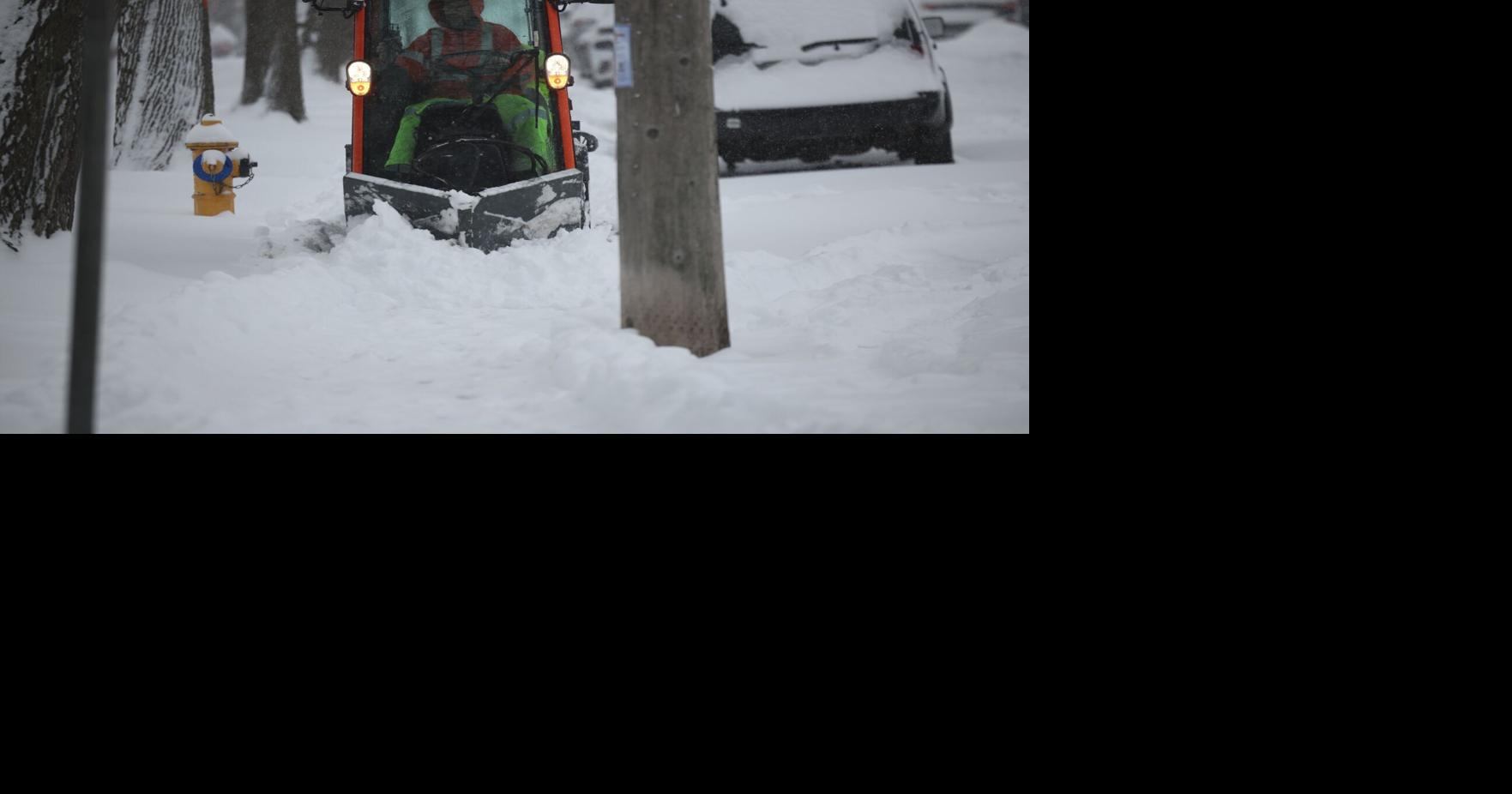 Elmira’s sidewalk snow-clearing service on the block