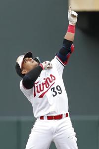 Twins win over Royals 9-3