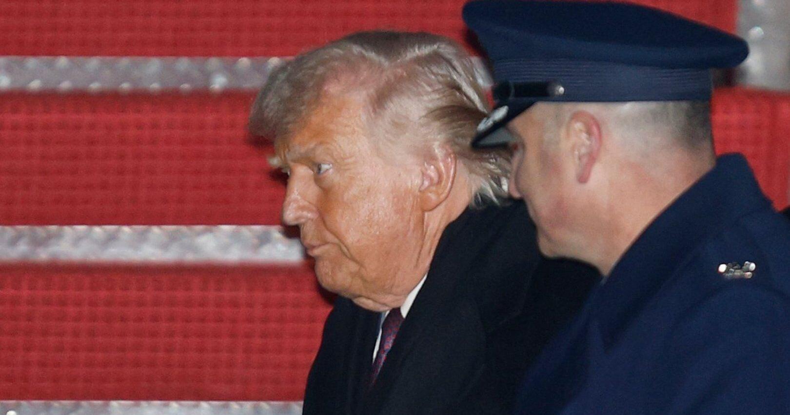 Trump , unbowed by backlash to Minneapolis shooting , blames Democrats for  chaos  