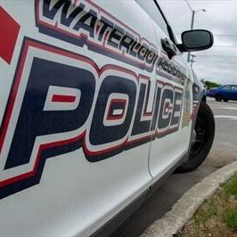 Elantras targeted in Waterloo , police search for suspects