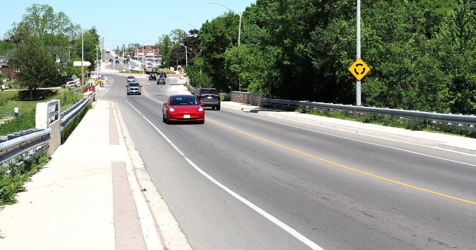 Cambridge mayor concerned with Dundas Street paving schedule - Vimarsana News