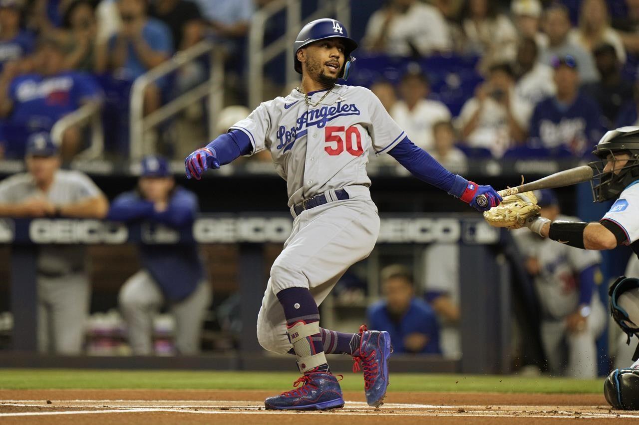 Betts hits 200th career HR as Dodgers defeat Giants 4-2