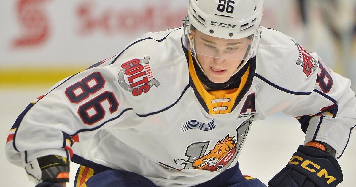 Baden’s Beau Akey inks three-year deal with Edmonton Oilers