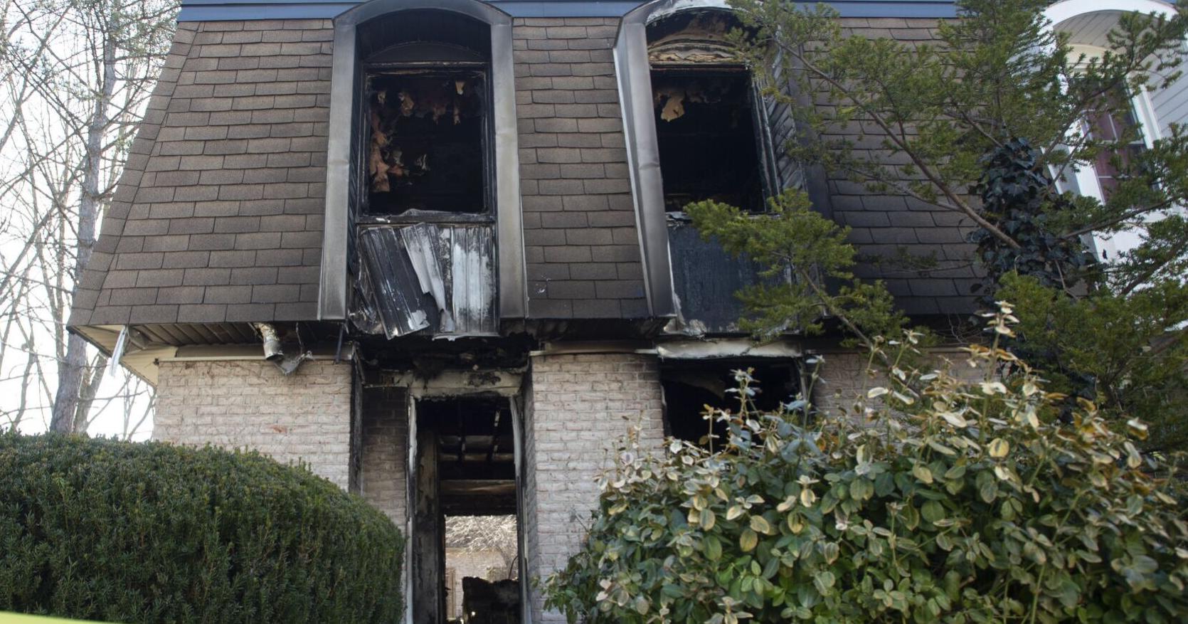 Two die in Guelph house fire - Vimarsana News