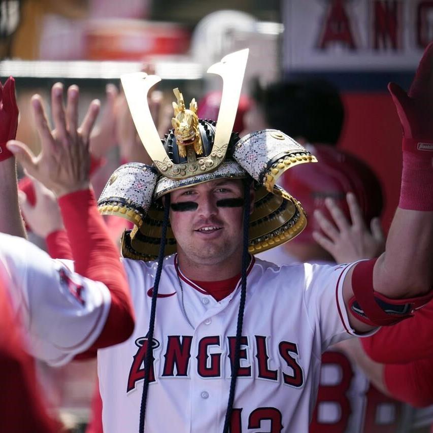 Kiermaier, Chapman both drive in 5, Jays beat Angels 12-11 in 10 innings