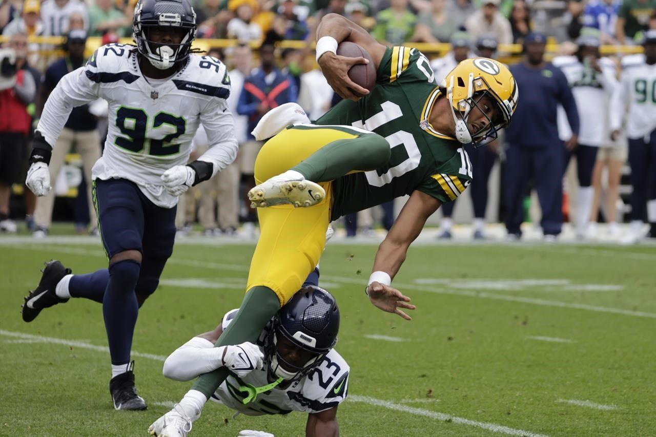 Aaron Rodgers throws first TD pass with the Jets in his second series vs.  Giants