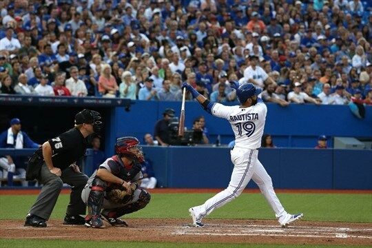 Blue Jays' Edwin Encarnacion suspended one game for making contact with ump