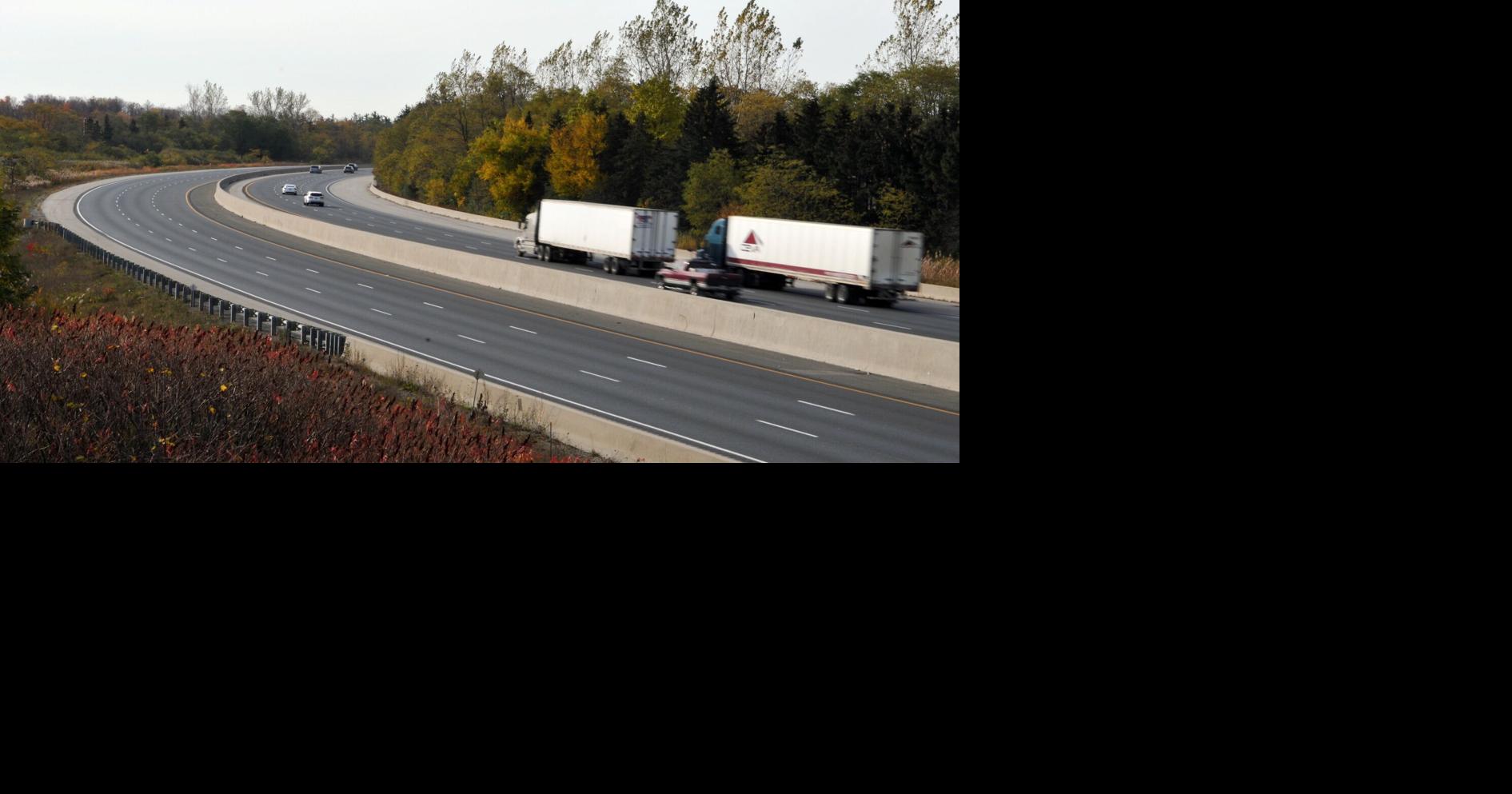 The provincial project to rebuild the Roseville Road bridge over Highway 401 encountered unexpected delays, pushing the reopening from November 2025 to sometime this year. 