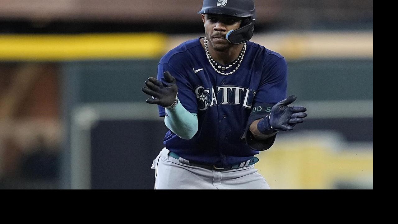 With Julio Rodriguez's promotion to MLB, Mariners' buzz is booming