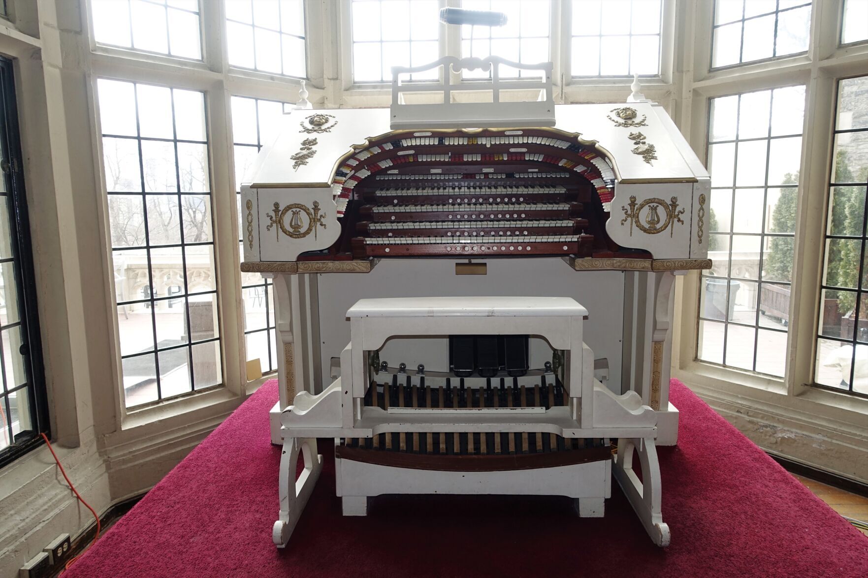 De Boer's Treasures: the organ in Casa Loma's Grand Hall