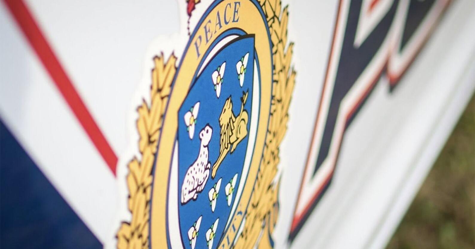 Suspects sought in taxi fraud cases in Waterloo : police