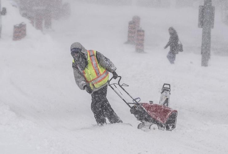 More than 30 cm of snow falls in Waterloo Region, ‘a one-in-20-year storm’