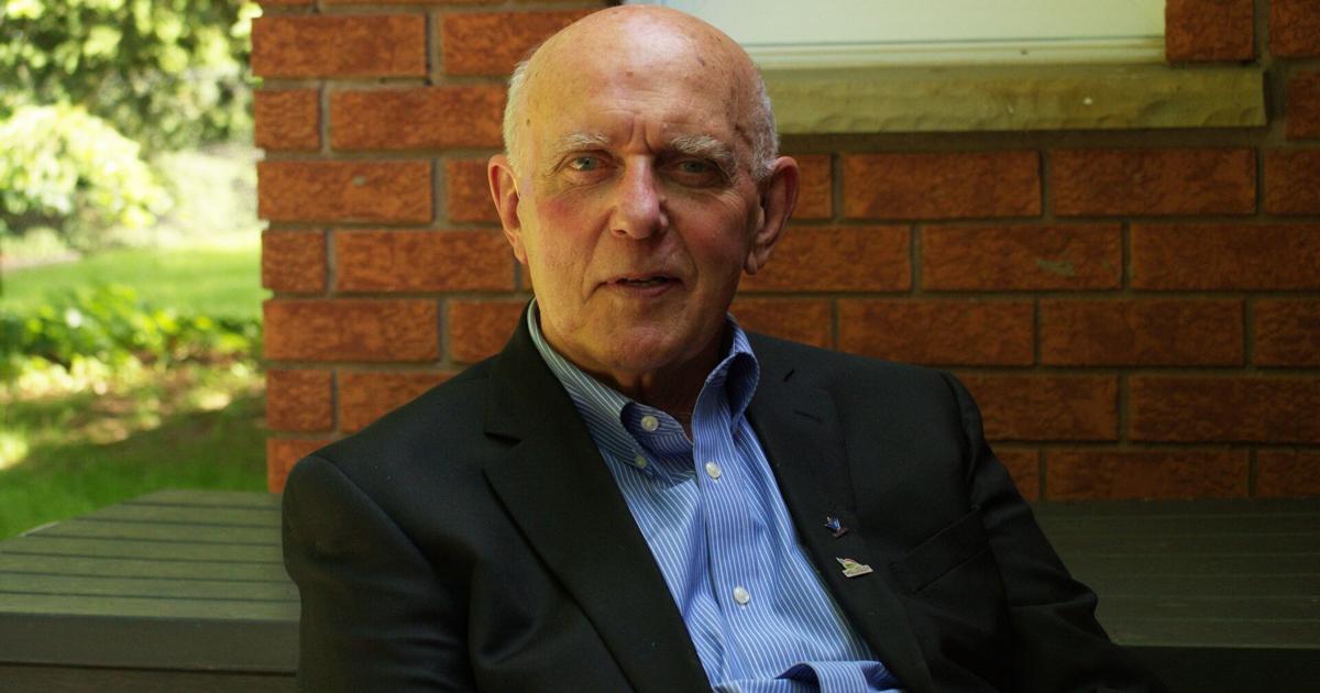 Joe Nowak seeks 4th term as Wellesley mayor