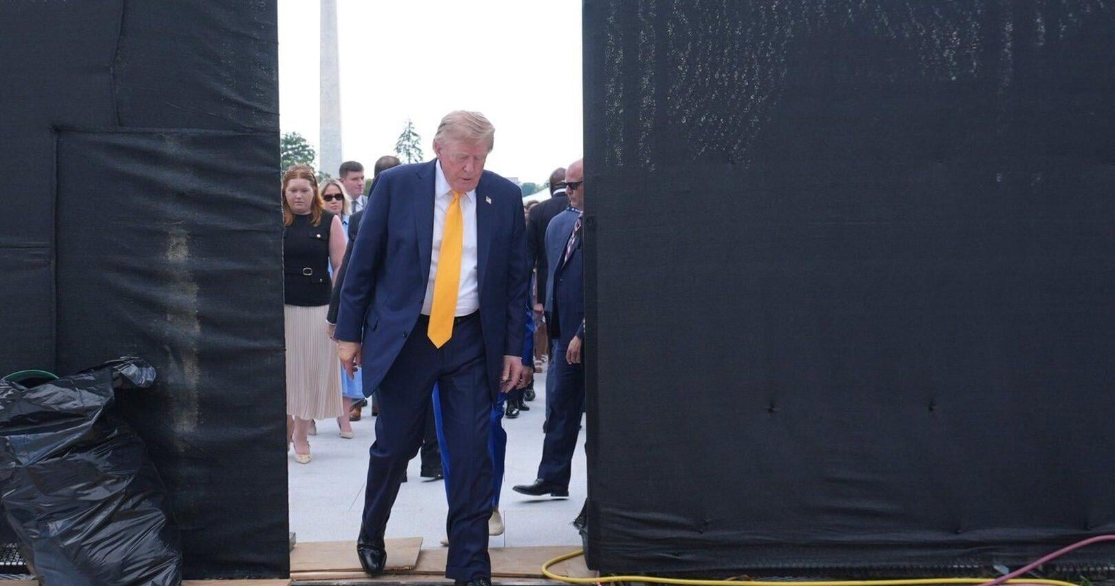Trump has submitted civil nuclear agreement with Saudi Arabia to Congress for review , AP sources say