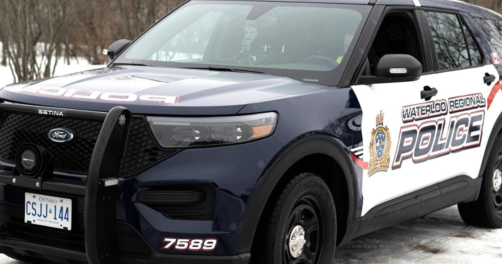 5 teens sought after robbery , assault of Waterloo manager