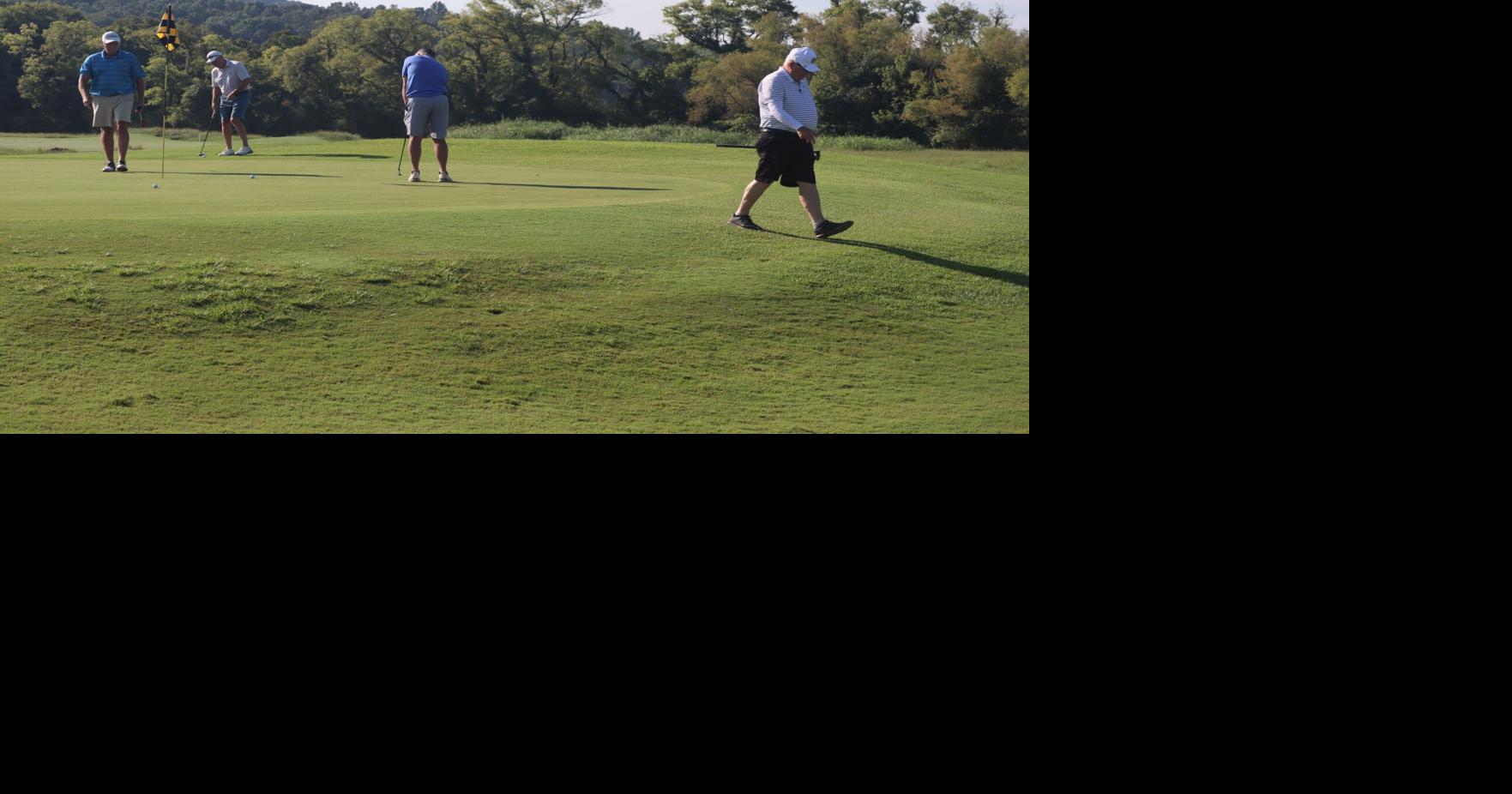 Retired officers team wins Garrison Scramble