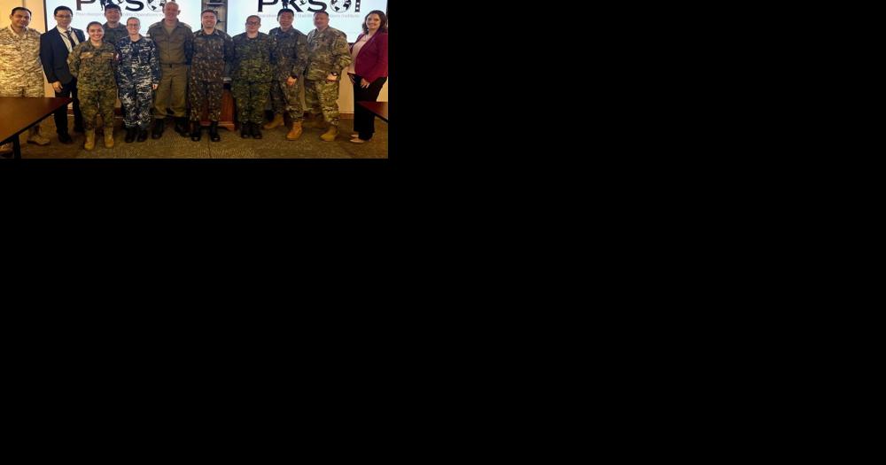 Liaison officers visit peacekeeping institute - Vimarsana News