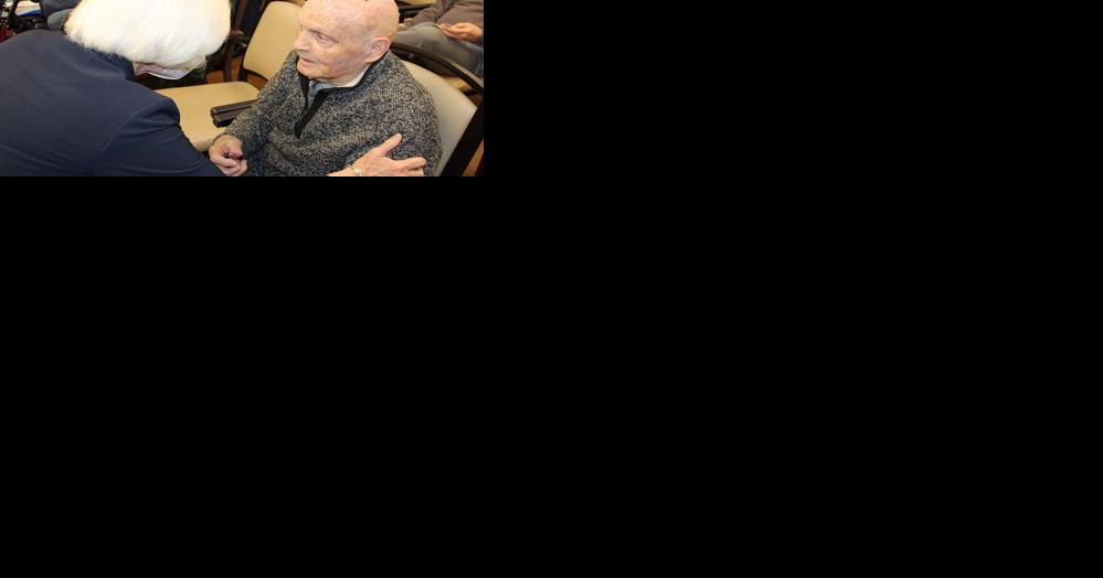 Vietnam vets honored at Tut Fann Veterans Home - Vimarsana News