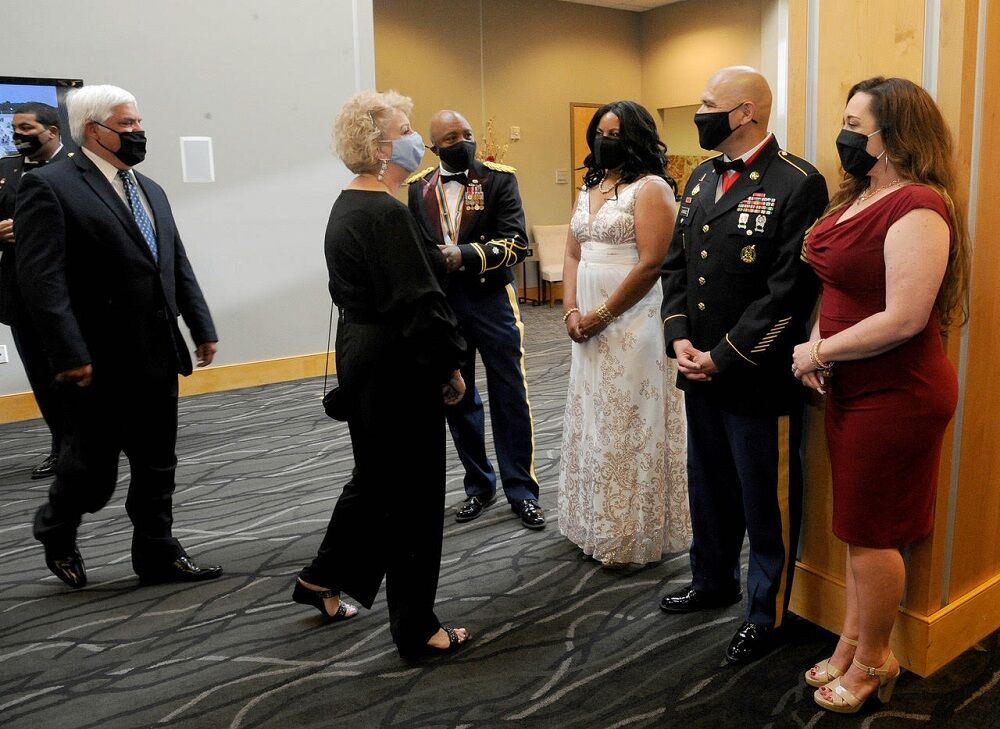 Columbia JROTC ball 2 dignitaries.jpg
