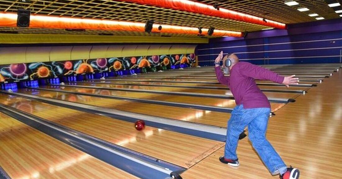 Roll up to Redstone Lanes for summertime fun