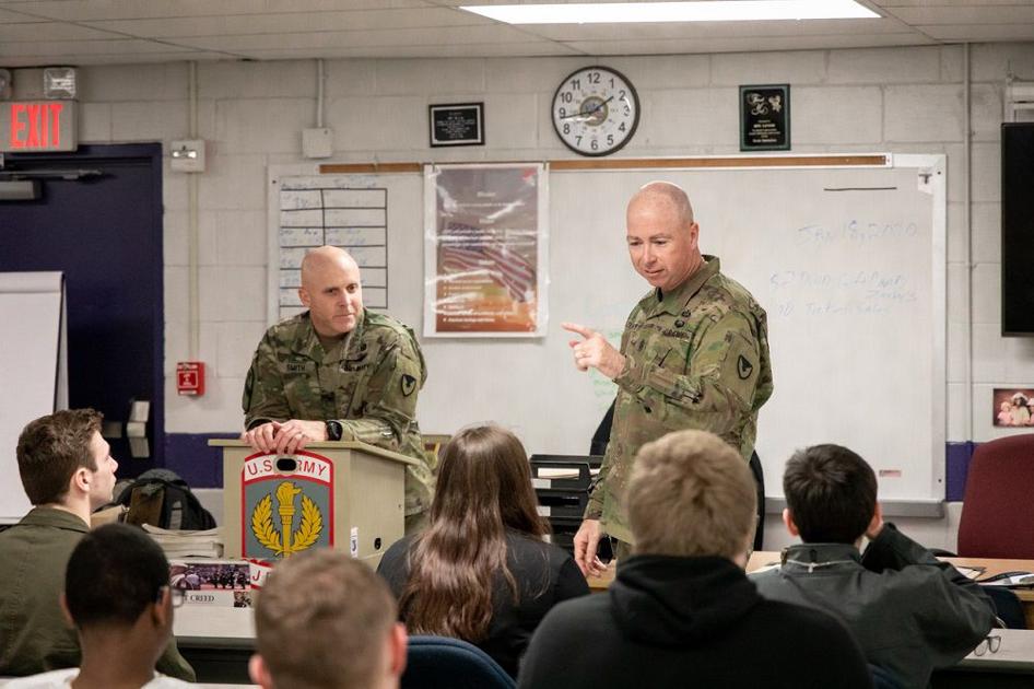 Garrison leaders share advice for JROTC cadets