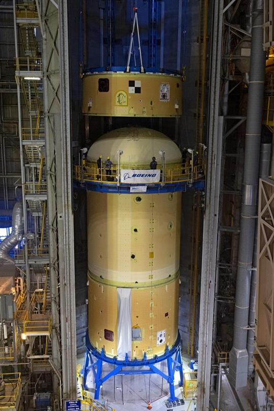 NASA stacks elements for upper portion of rocket | Technology Today ...