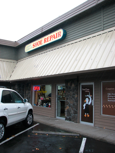 corner cobbler shoe repair