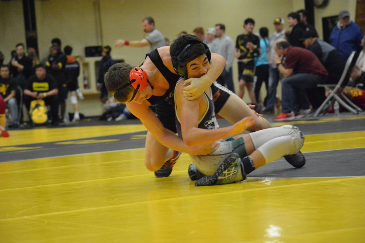 4a 3a Wrestling Falcons Tigers Take First Step Toward The Tacoma Dome Sports Thereflector Com