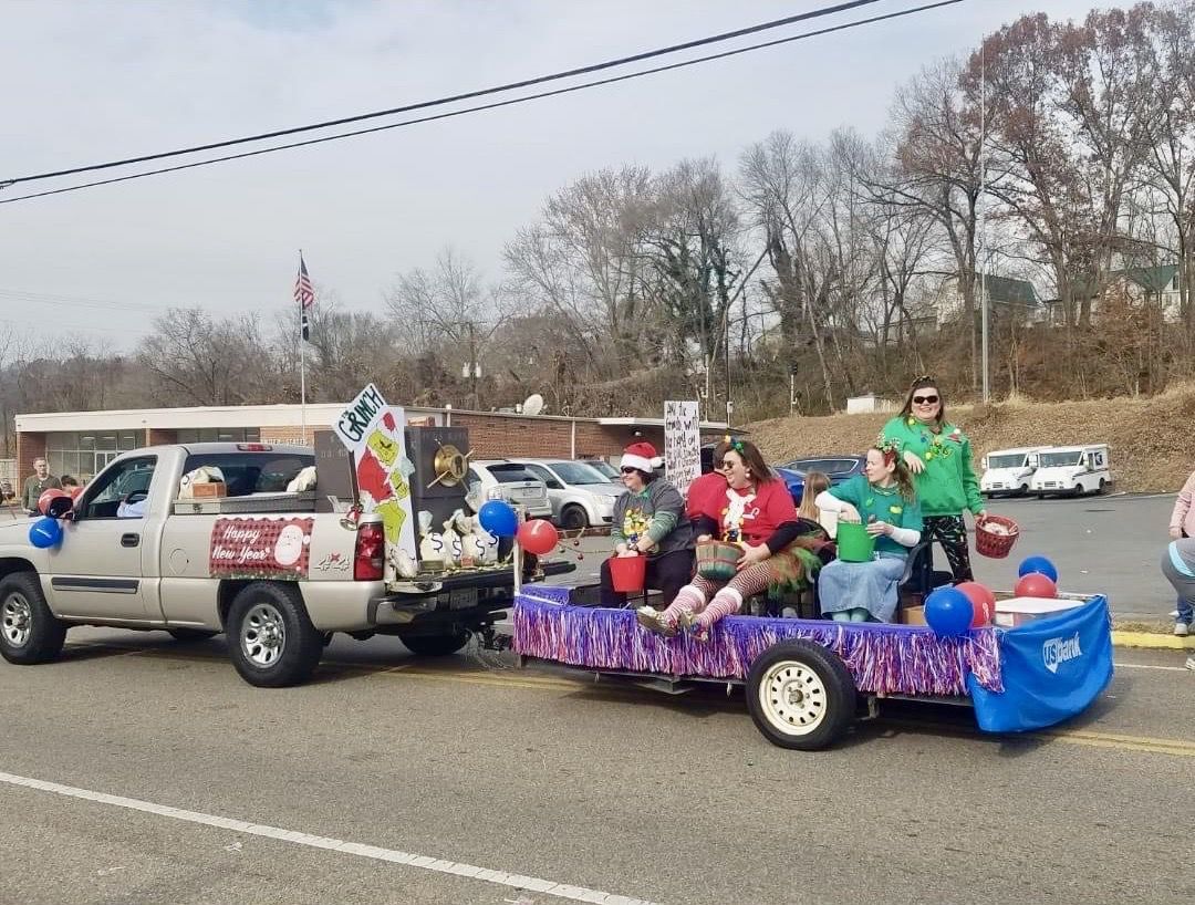 Church Hill Tn Christmas Parade 2022 Photo Gallery: Church Hill Christmas Parade | Rogersville |  Therogersvillereview.com
