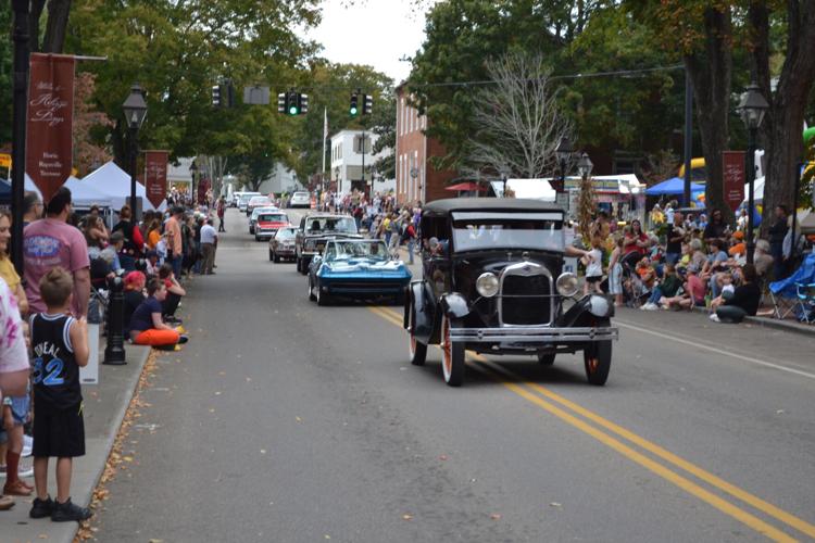 Rogersville Heritage Days CruiseIn Parade Arts & Entertainment