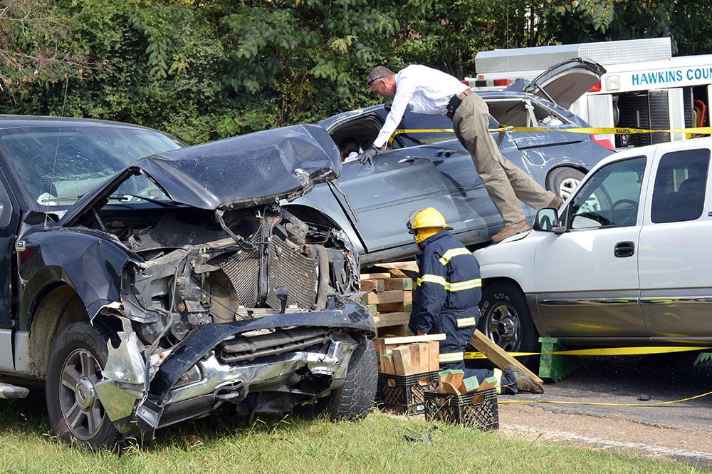 THREE AIRLIFTED FOLLOWING THREE-VEHICLE ACCIDENT ON 11W | Rogersville ...