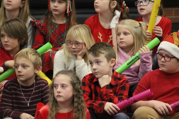 Bulls Gap School holds Christmas Concert Arts & Entertainment