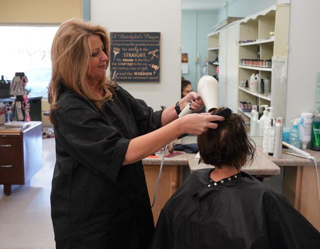 Atmosphere and hair Headhunters Beauty Salon has served Rogersville