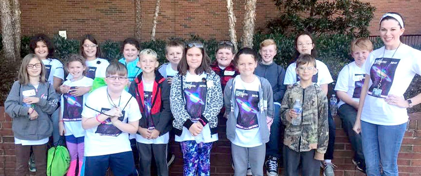 Surgoinsville Elementary fourth graders enjoy Chemistry Week event