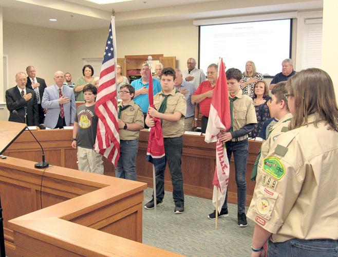 Commission elects Herrell as Chairman, Metz as Chairman ProTem